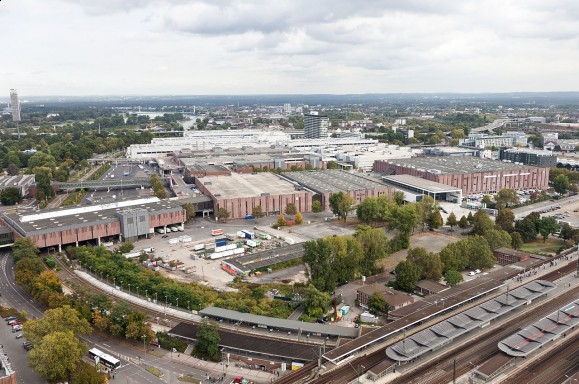 1280px-Messegelände_Köln